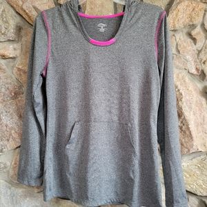 LIKE NEW SPORT ESSENTIALS SHIRT